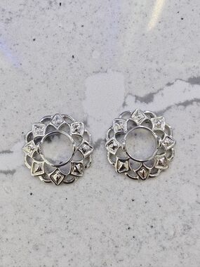 Silver Floral 14g Hoop Nipple Ring Shields - Silver